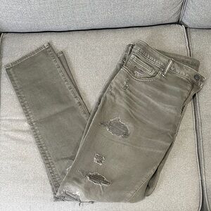 American Eagle Outfitters Distressed olive  Skinny Jeans 36x32